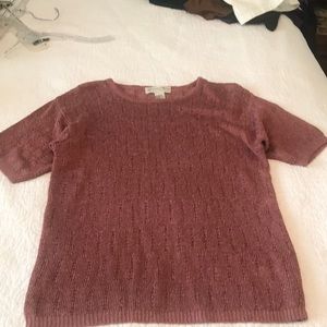 Laura Martin short sleeve silk and rayon pull over.